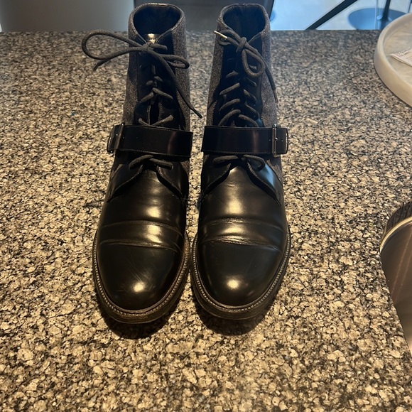 Burberry, flat ankle boots, black leather gray flannel uppers 40 Italian - Picture 4 of 7